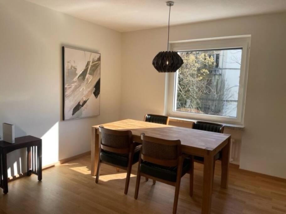Beautiful, Quite And Very Central 2 Bedroom Flat Zurique Exterior foto
